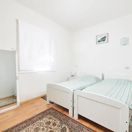Casa Lungomare Holiday home *